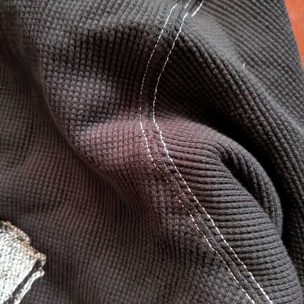 Zumiez Black Long Sleeve Thermal with Light Blue Floral Graphics - Picture 5 of 7